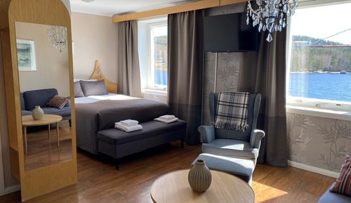 Habitación superior con 1 cama doble o 2 individuales