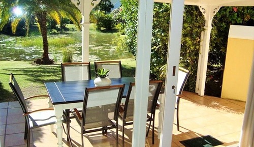 Casa, 3 habitaciones, vistas al jardín