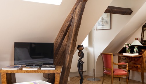Habitación clásica, vistas al jardín (La Petite Attique)