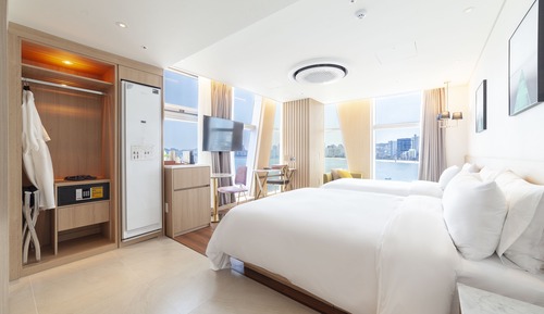 Suite ocean twin