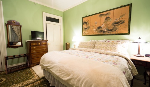 Standard King Suite