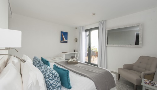 Habitación doble (Efcharisto)