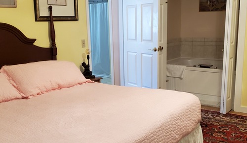 Family Cottage, Accessible, Jetted Tub