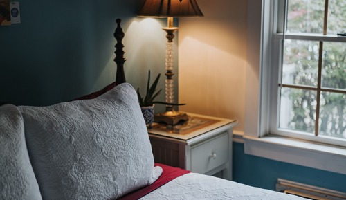Standard Room, 1 Queen Bed