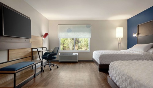 Habitación, 2 camas de matrimonio, accesible para personas con discapacidad, bañera