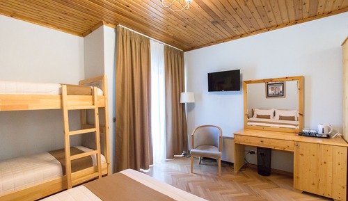 Habitación cuádruple básica