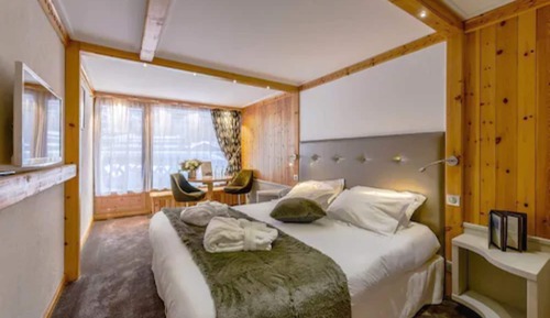 Suite familiar