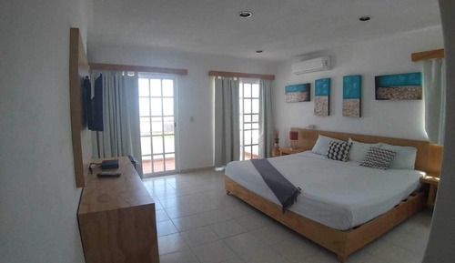 Habitación Deluxe, 1 cama de matrimonio grande, vistas al mar