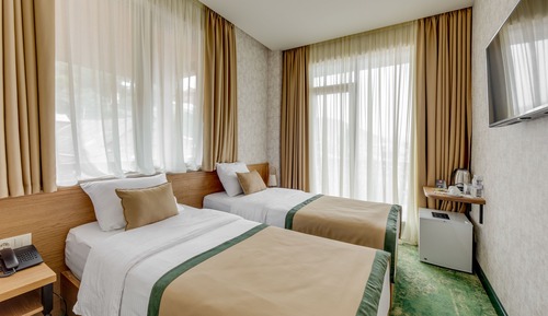 Habitación económica con 1 cama doble o 2 individuales