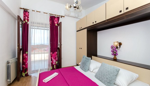 Habitación (S12)