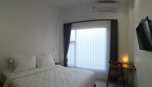 Habitación superior con 1 cama doble o 2 individuales