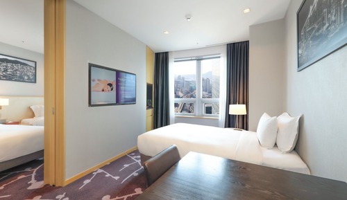 Habitación triple Deluxe (Avani)