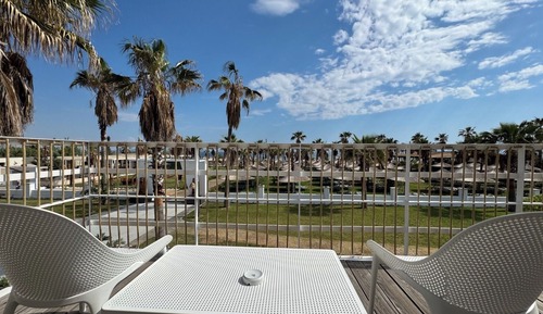 Habitación triple Confort, vistas al mar