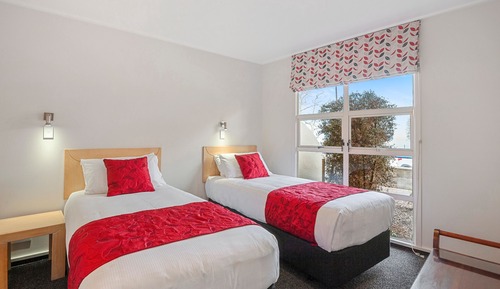Apartamento, 2 habitaciones, vistas al jardín
