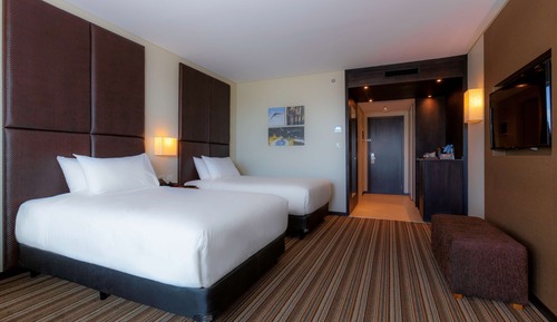 Suite, 2 camas individuales, vistas a la ciudad