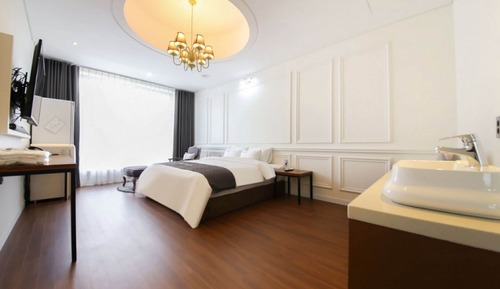 Suite familiar