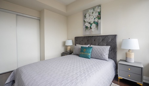 Apartamento romántico, 1 habitación, balcón, vistas a la ciudad