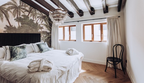 Ático, 3 habitaciones, vistas a la ciudad