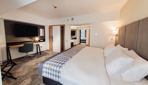 Suite, 1 cama de matrimonio grande (Additional Living Area)