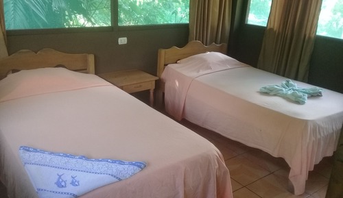 Habitación básica doble, vistas al jardín