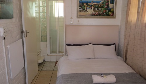 Comfort Double Room (MA)