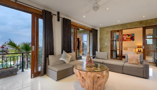 Bungalow, vistas al jardín