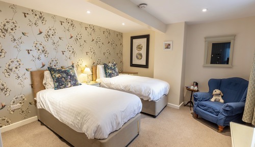 Habitación clásica con 2 camas individuales