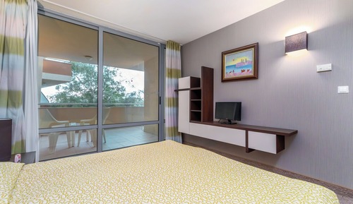 Standard Suite