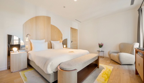 Suite familiar
