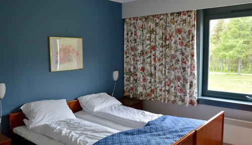 Habitación con 1 cama doble o 2 individuales (Property only reachable by train)