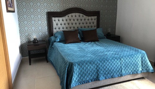 Apartamento familiar, 3 habitaciones, balcón, vistas al río