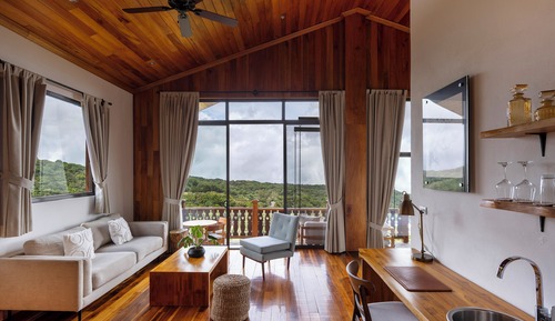 Nicoya Penthouse Suite