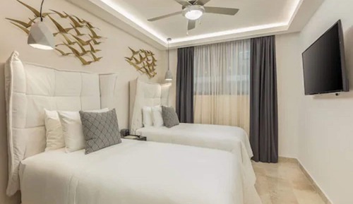 One Bedroom Double Suite