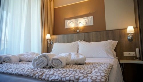 Habitación estándar con 1 cama doble o 2 individuales