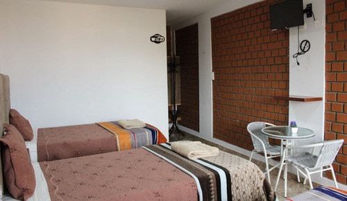 Habitación cuádruple básica, 1 habitación