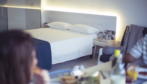 Estudio panorámico, 1 cama de matrimonio con sofá cama, vistas al puerto, mirando al mar (n. 2)