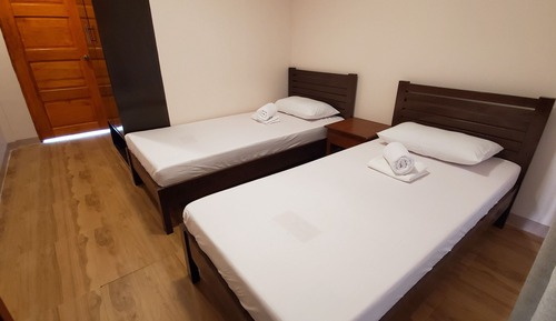 Habitación superior con 2 camas individuales