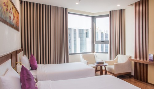 Habitación Grand con 2 camas individuales, vistas parciales al mar (Afternoon Tea Per Stay)