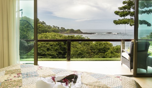 Habitación panorámica, 1 cama de matrimonio grande, vistas a la bahía, frente a la playa
