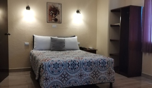 Habitación básica doble, 1 cama doble, no fumadores