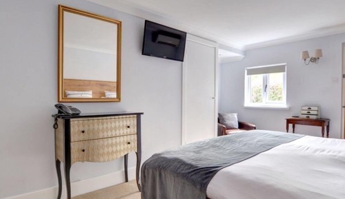 Habitación tradicional con 1 cama doble o 2 individuales