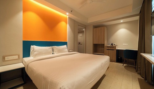 Habitación superior con 1 cama doble o 2 individuales