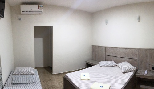 Habitación triple Confort, varias camas, no fumadores