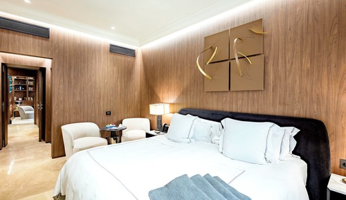 Suite familiar
