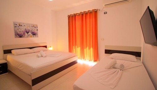 Habitación cuádruple, vistas al mar
