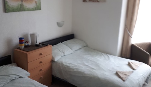Habitación cuádruple, baño privado