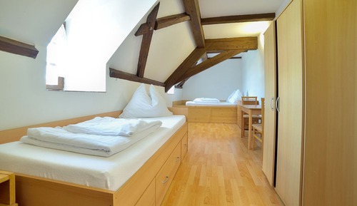 Habitación triple básica
