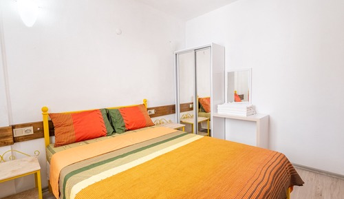 Suite familiar, balcón, vistas al jardín
