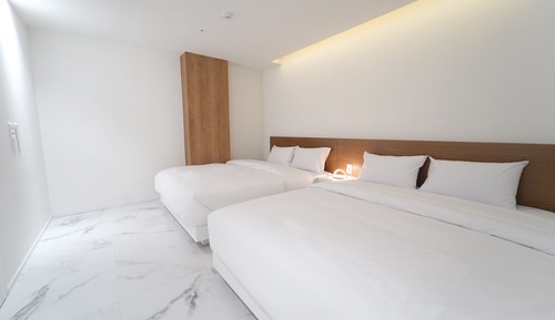 Habitación (Party Cove Suite A)