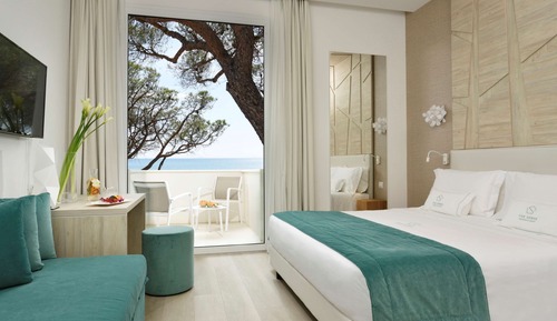 Superior, Sea View